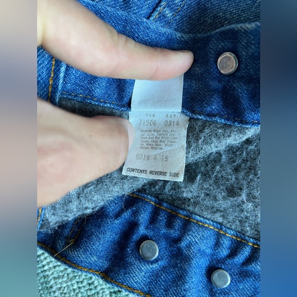 Vintage Levi’s blanket lined denim jacket (USA made) - Picture 6 of 10